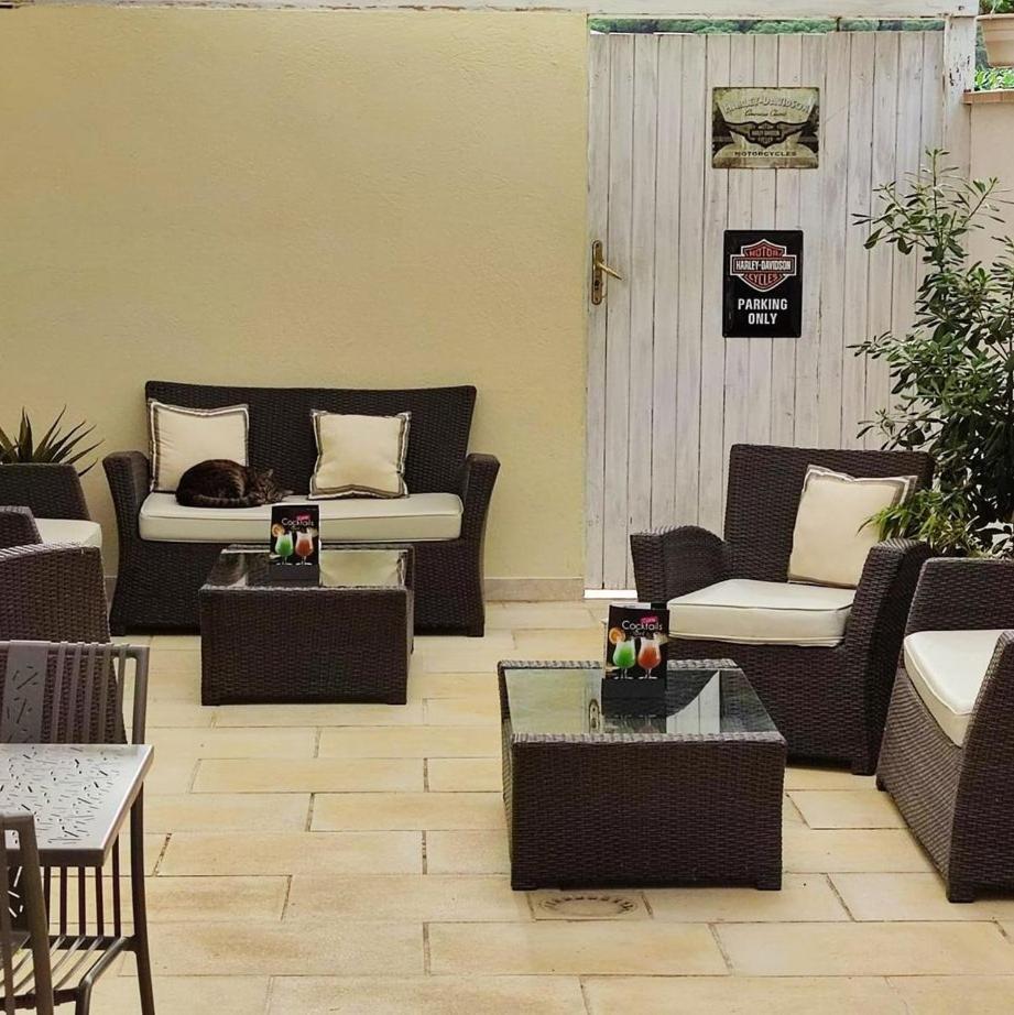 Hotel Le Mediterranee Hyères المظهر الخارجي الصورة